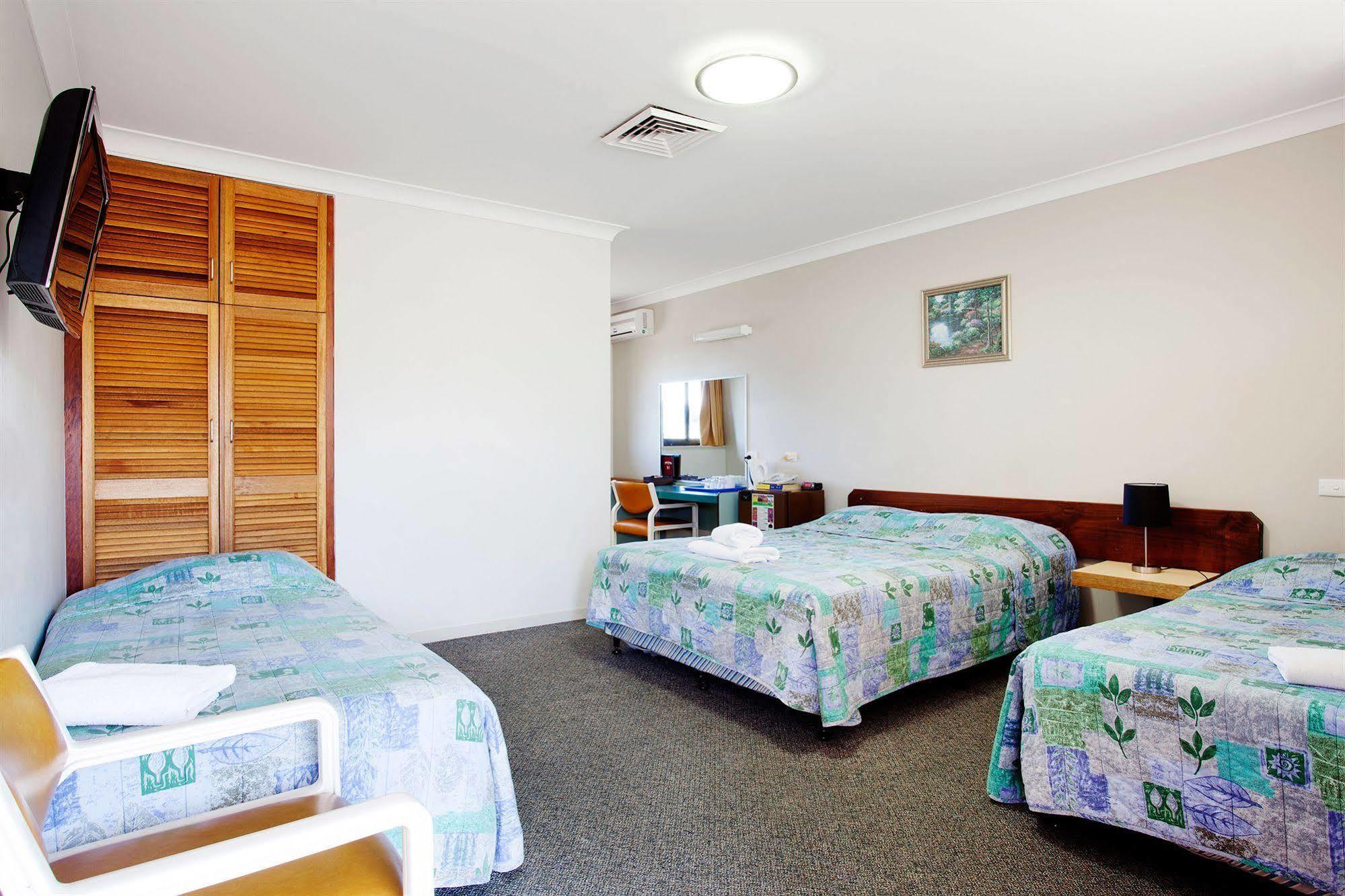 Vale Hotel Townsville Exterior foto
